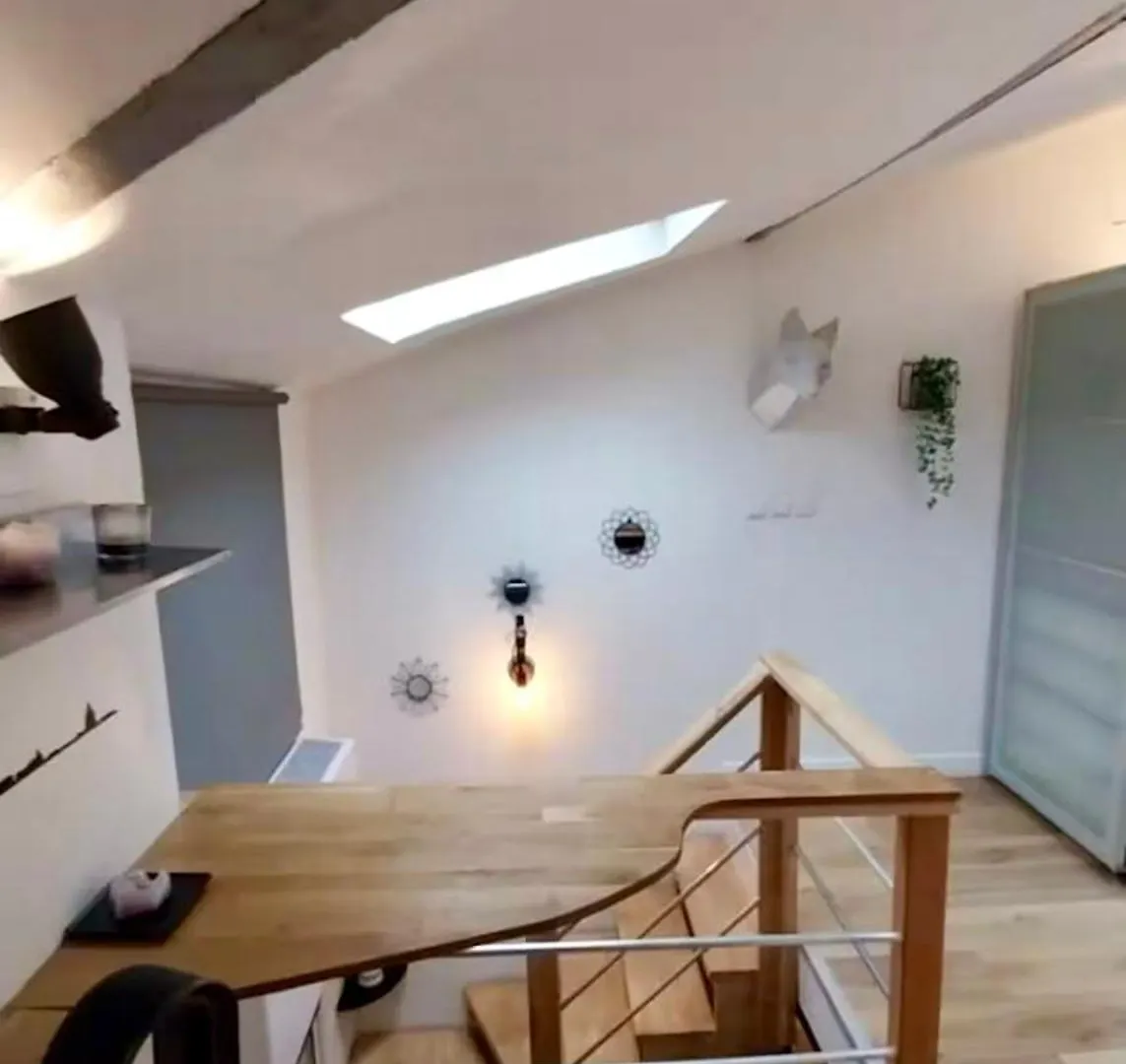 شقة Charmant Duplex Au Coeur De تولوز
